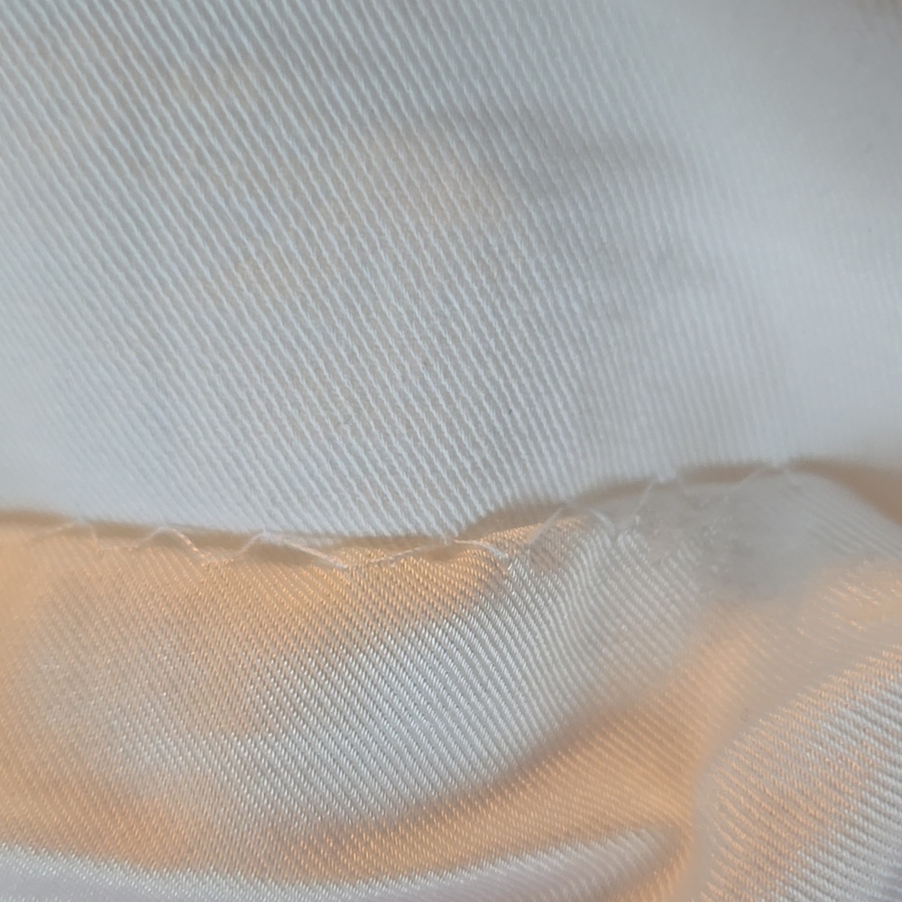 Dolce & Gabbana Elegant White Pencil Skirt With Back Exposed Zipper - Picture 16 of 16